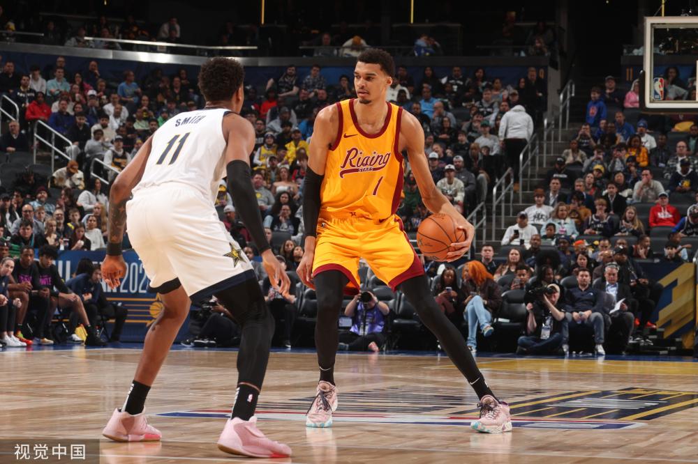 出判断并形 出判断并形